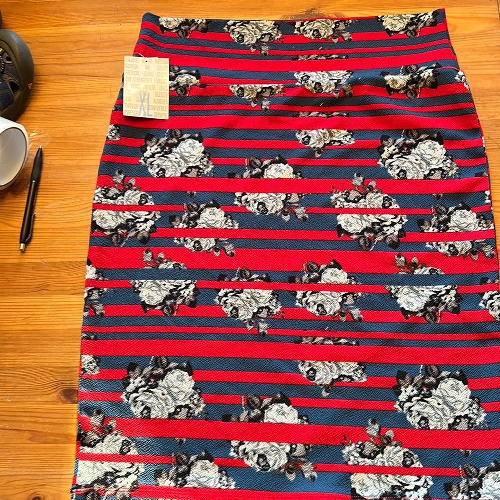 NWT XL Cassie